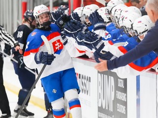 Momentka zo zápasu Slovensko - Fínsko na MS v hokeji žien do 18 rokov 2026.