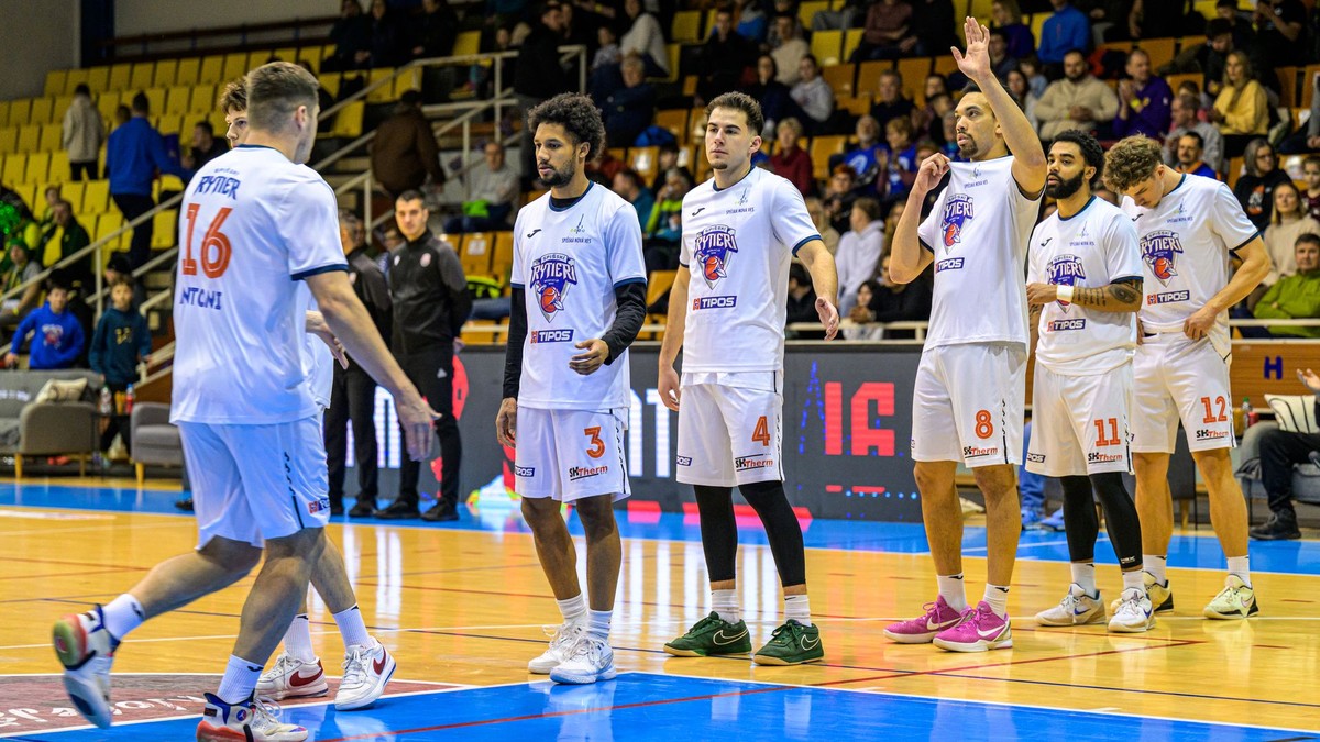 Basketbalisti Spišskej Novej Vsi. 