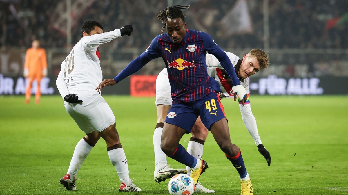 Záber zo zápasu FC St. Pauli - RB Lipsko