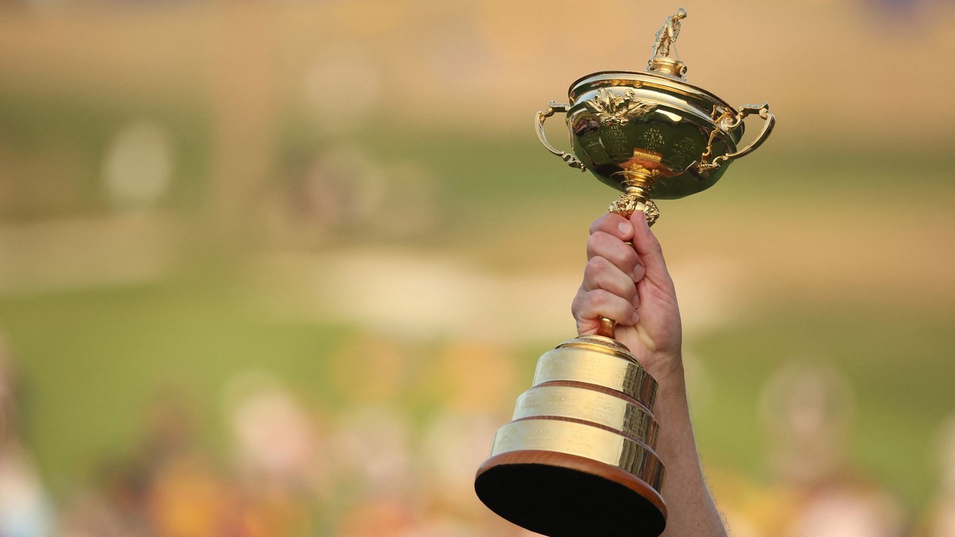 Trofej pre víťaza Ryder Cup 2025. 