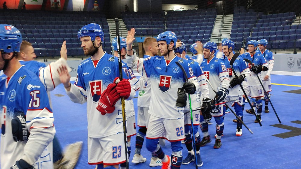 Slovenskí hokejbalisti na záver MS uštedrili debakel, odniesli si ho Taliani