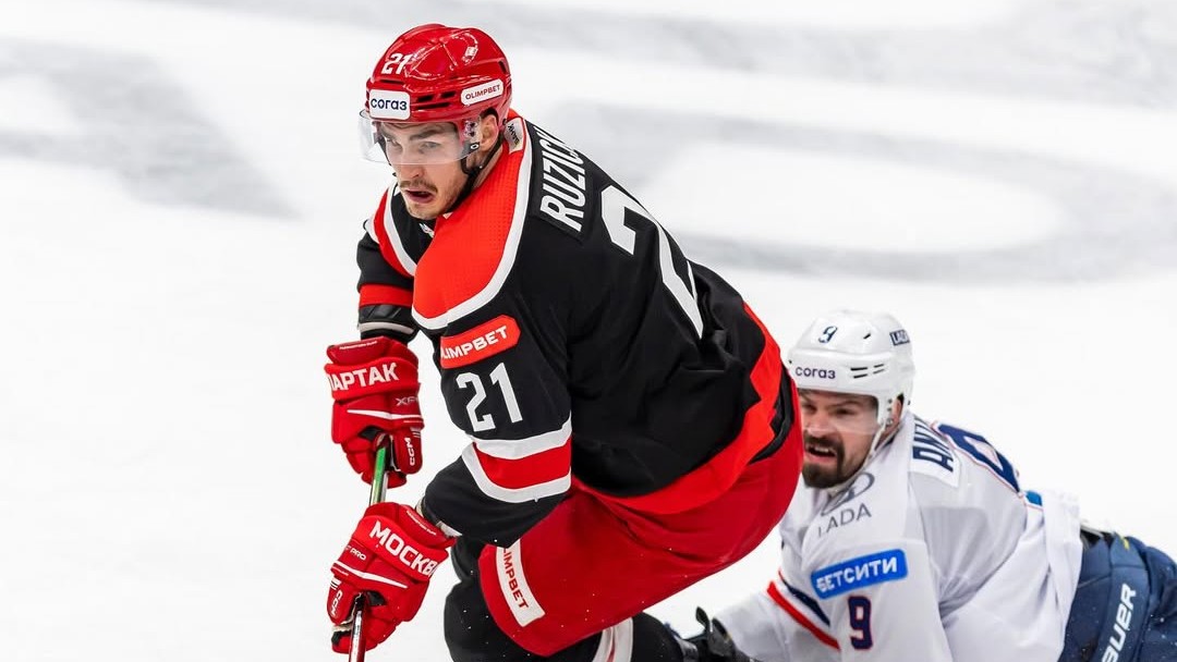 Ružičkova situácia je úplne iná, tvrdí prezident KHL. Klub hovoril o toxickom správaní