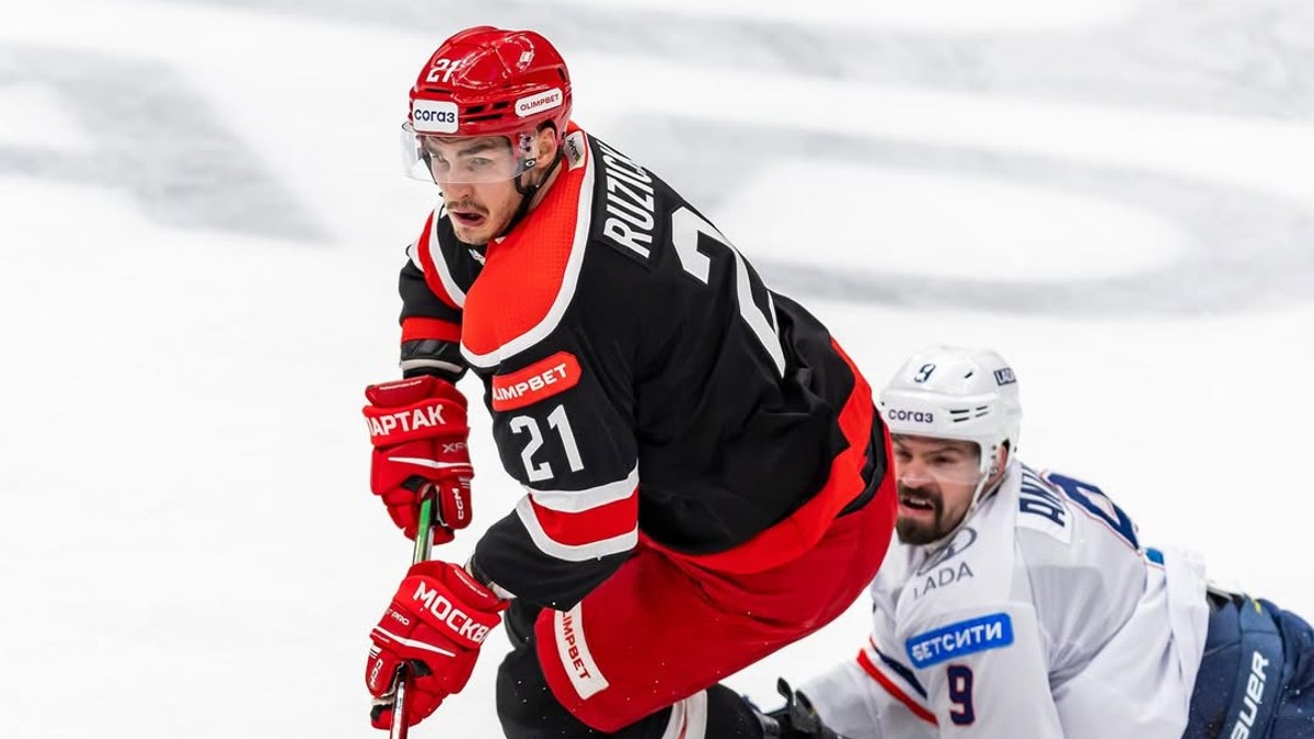 Adam Ružička v drese HC Spartak Moskva. 