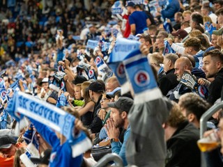 Fanúšikovia ŠK Slovan Bratislava.