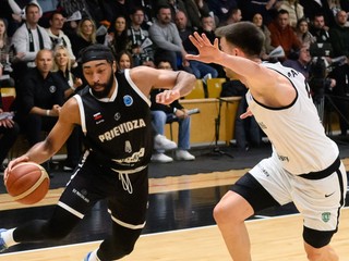 Momentka zo zápasu M-skupiny druhej fázy Europského pohára FIBA v basketbale mužov BC Prievidza - Sporting CP Lisabon.