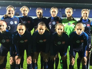 Slovenské futbalistky do 17 rokov.