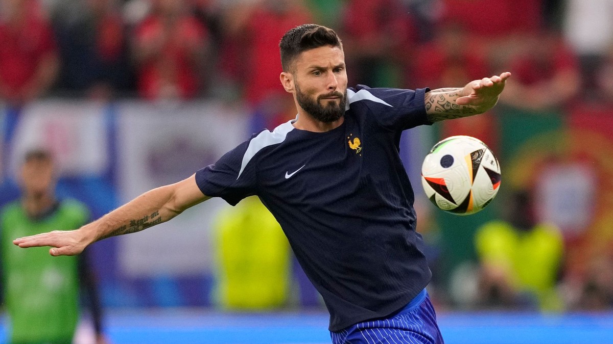 Francúzsky útočník Olivier Giroud počas EURO 2024.