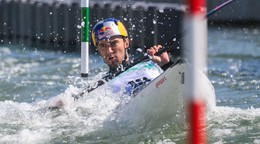 Slovenský vodný slalomár Jakub Grigar počas kvalifikácie pretekov v kategórii K1 mužov na majstrovstvách Európy vo vodnom slalome. 