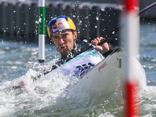 Slovenský vodný slalomár Jakub Grigar počas kvalifikácie pretekov v kategórii K1 mužov na majstrovstvách Európy vo vodnom slalome. 