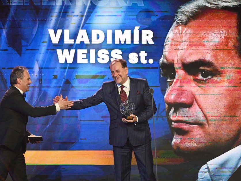 Tréner Vladimír Weiss starší získal cenu Tréner roka v ankete Futbalista roka 2022.