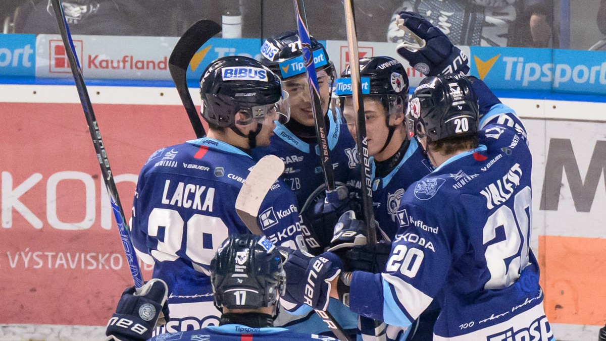 Radosť hráčov Nitry po góle.