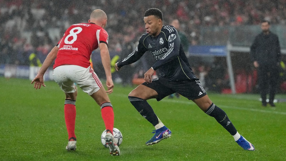 Záber zo zápasu Benfica Lisabon - Real Madrid