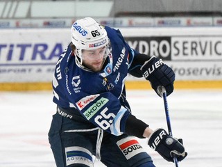 Alex Cotton v drese HK Nitra.