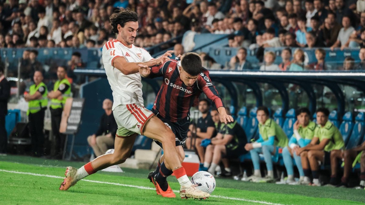 Záber zo zápasu Levante UD – FC Sevilla 