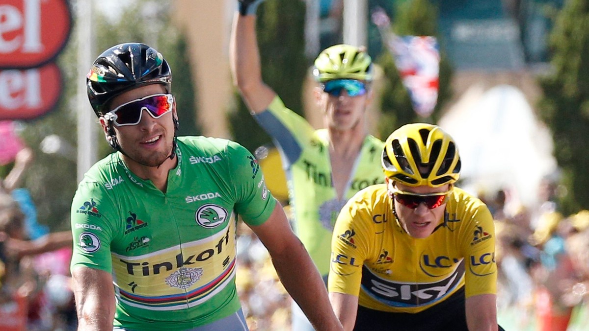 Peter Sagan v cieli 11. etapy Tour de France 2016 pred Chrisom Froomom. 