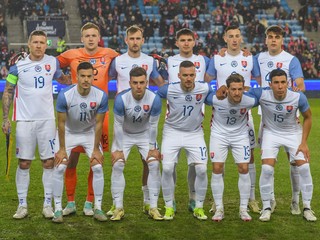 Hráči Slovenska pózujú pred prípravným zápasom na ME 2024 Nórsko - Slovensko.