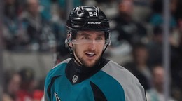 Pavol Regenda v drese San Jose.