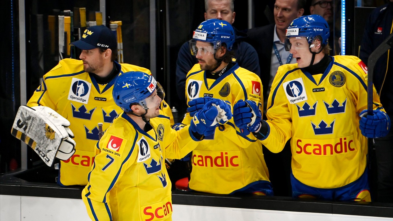 Radosť hokejistov Švédska.
