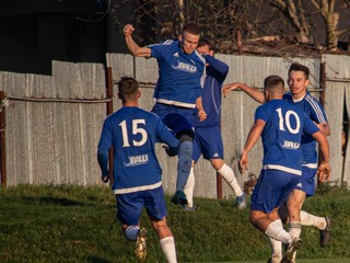 Na dedine nepadajú pekné góly? Omyl! Tu je výber najkrajších