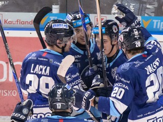 Radosť hráčov Nitry po góle