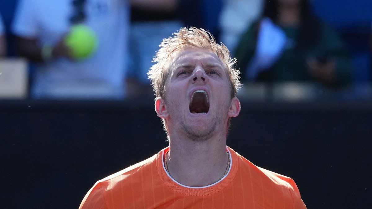 Alejandro Davidovich Fokina.