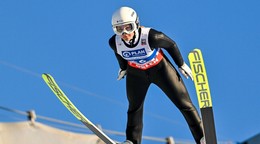 Slovenská reprezentantka v skokoch na lyžiach Kira Mária Kapustíková. 