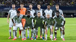 Na snímke hráči základnej zostavy ŠK Slovan Bratislava.