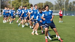 Na snímke slovenská reprezentácia do 21 rokov počas tréningu pred posledným zápasom v skupine.