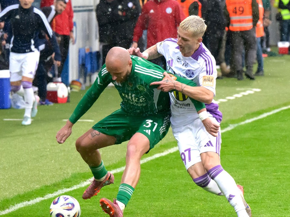 Jozef Menich (Prešov) a Boris Druga (Komárno) v záverečnom 10. kole nadstavbovej časti Niké ligy v skupine o udržanie sa medzi KFC Komárno a FC Tatran Prešov.