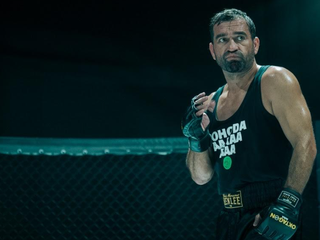 Milan Ondrík vo filme Bojovník.