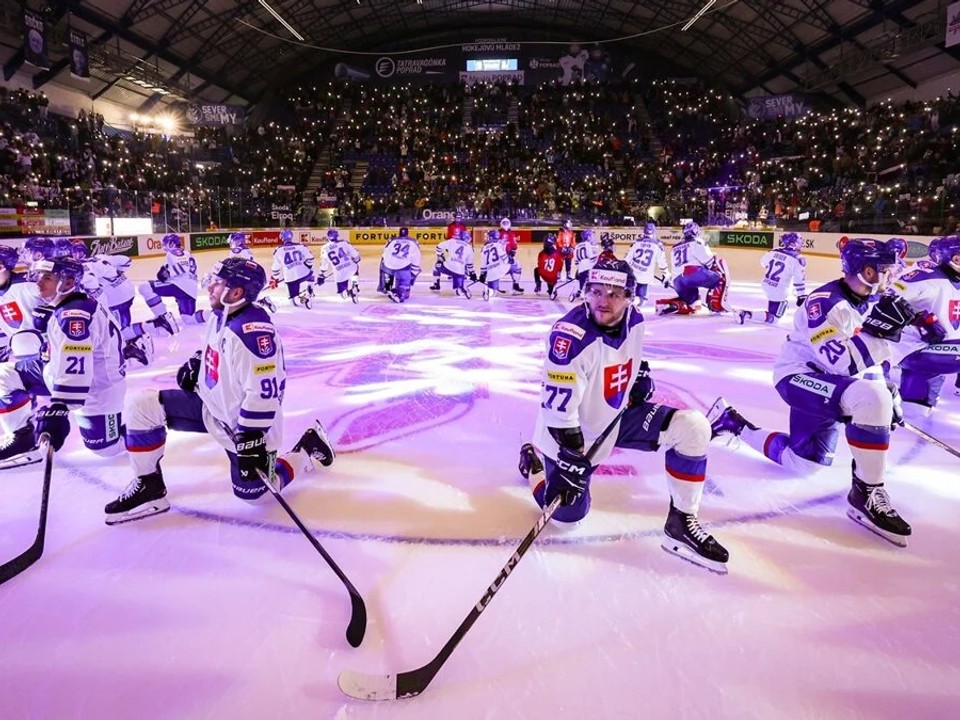 Slovenskí hokejisti počas Vianočného Kaufland Cupu.