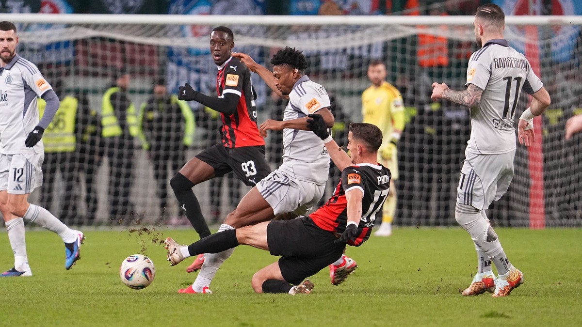 Fotka zo zápasu Trnava - Slovan.