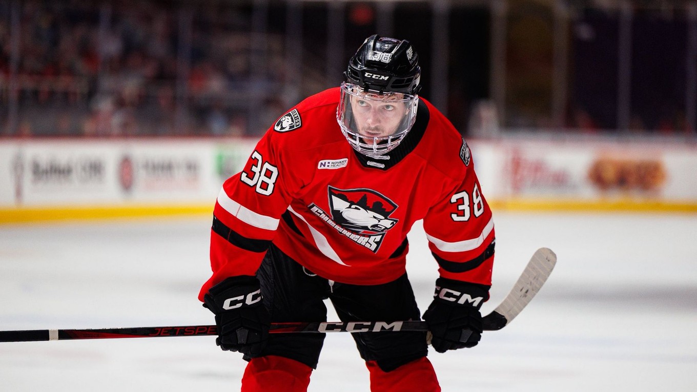 Slovenský hokejista Oliver Okuliar.