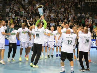 Hádzanári Tatrana Prešov sa 19. raz stali majstrom Slovenska.