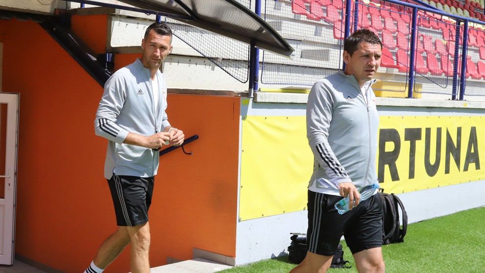 Peter Struhár (vľavo) a vtedy ešte jeho asistent v MFK Ružomberok Peter Tomko.