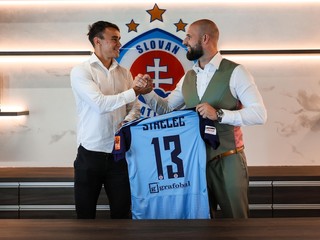 Dávid Strelec bol oficiálne predstavený ako hráč ŠK Slovan Bratislava. 