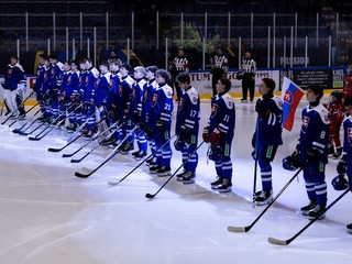 Slovenskí hokejisti do 20 rokov. 