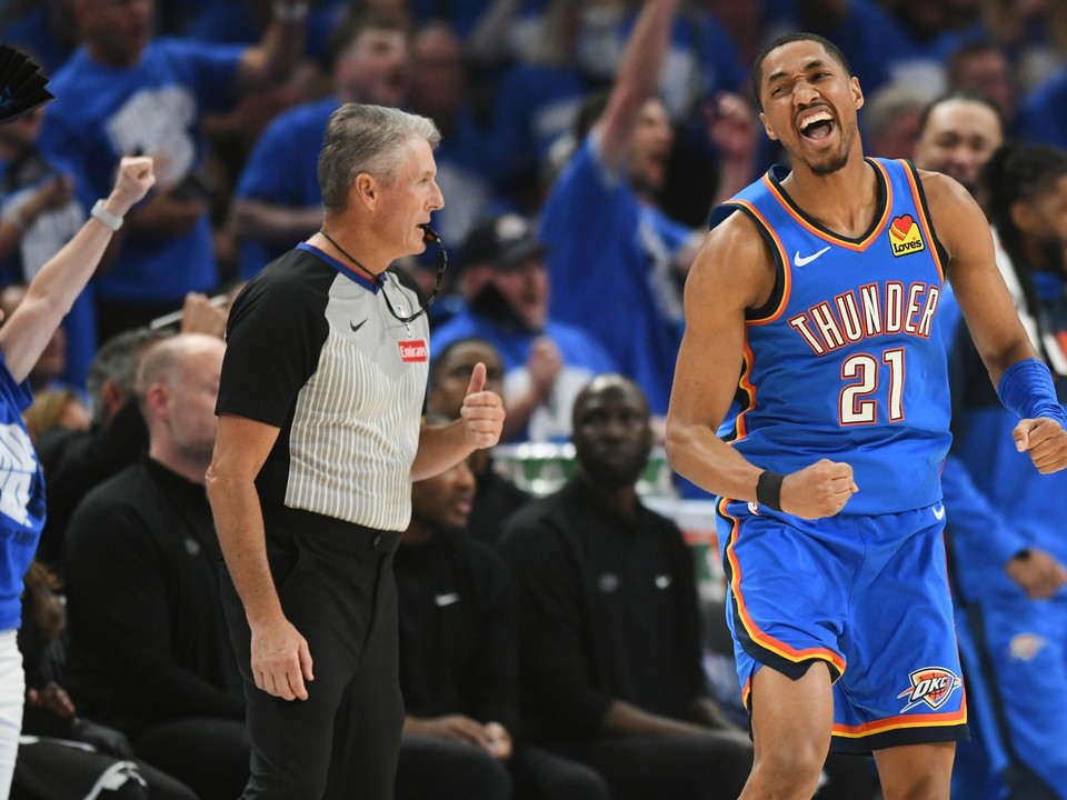 Aaron Wiggins oslavuje víťazstvo