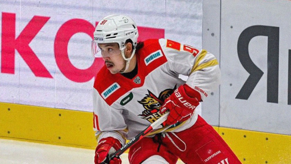Tyler Wong počas pôsobenia v tíme Kunlun Red Star.