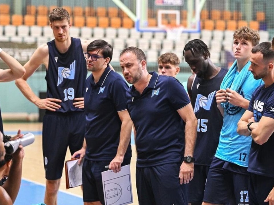 Nitra Blue Wings.