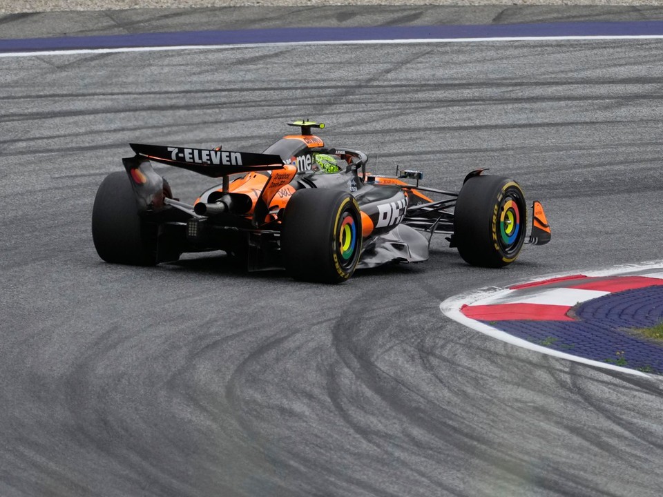 Britský jazdec F1 Lando Norris na McLarene.