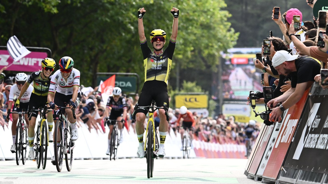 Marianne Vossová vyhrala 1. etapu Tour de France Femmes 2025