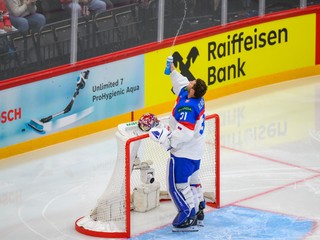 Samuel Hlavaj. 