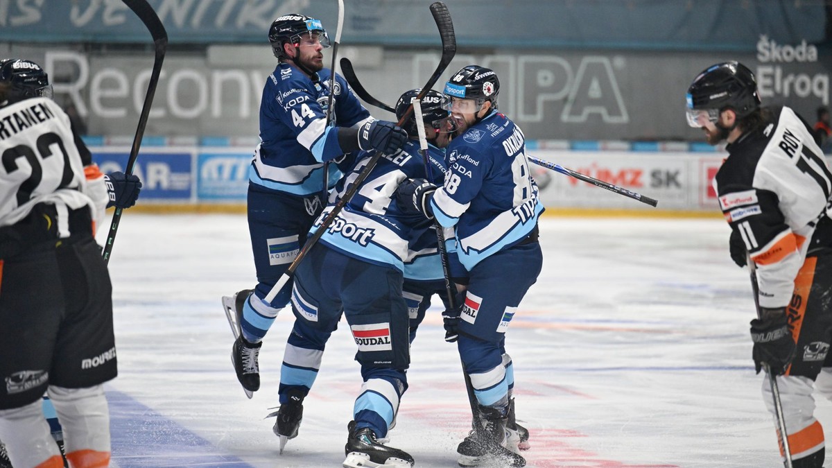 Hráči Nitry sa radujú po strelení gólu