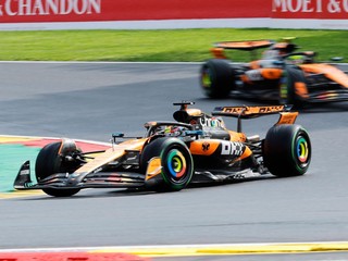 Oscar Piastri pred Landom Norrisom vo Veľkej cene Belgicka