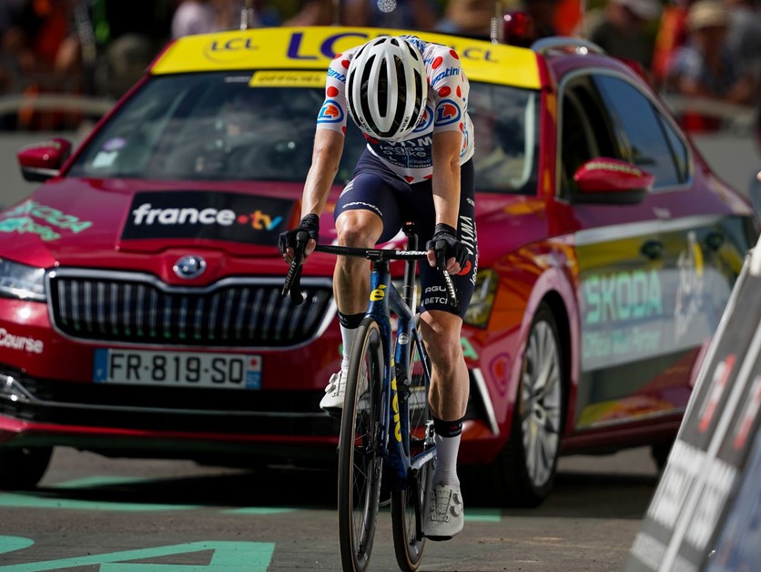 Jonas Vingegaard v cieli 15. etapy na Tour de France. 
