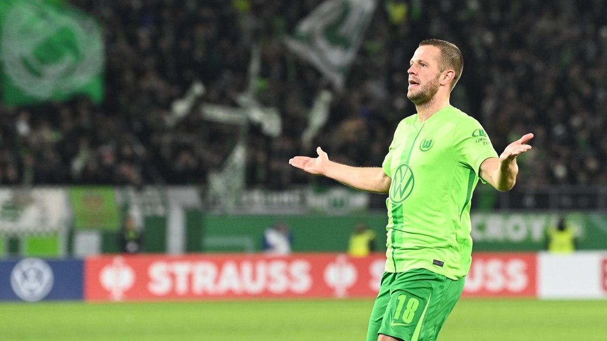 Na snímke slovenský futbalista Denis Vavro z Wolfsburgu.