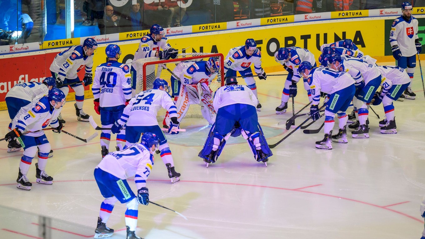 Slovenskí hokejoví reprezentanti pred Vianočným Kaufland Cupom v hokeji Slovensko - Lotyšsko.