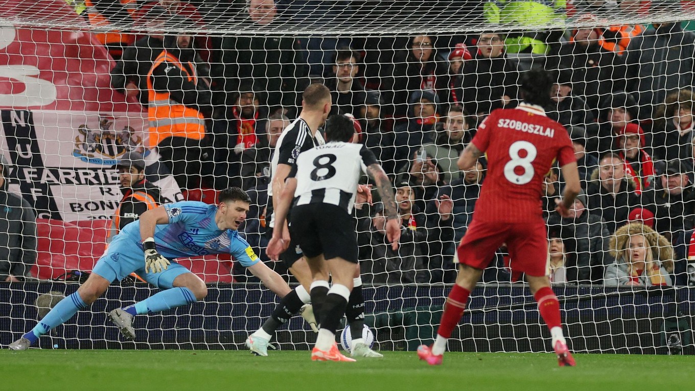 Momentka zo zápasu Liverpool - Newcastle United