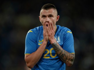 Oleksandr Zubkov v drese Ukrajiny v príprave na EURO 2020.